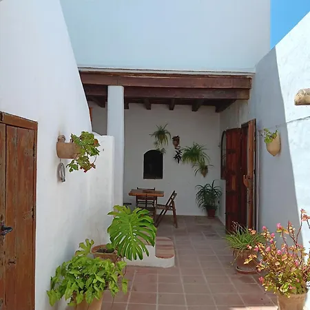 Hotel El Palomar De La Breña